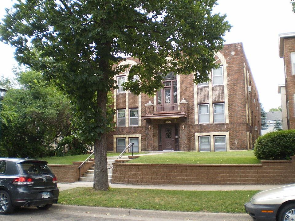 1st image of 1831 Portland Ave #103