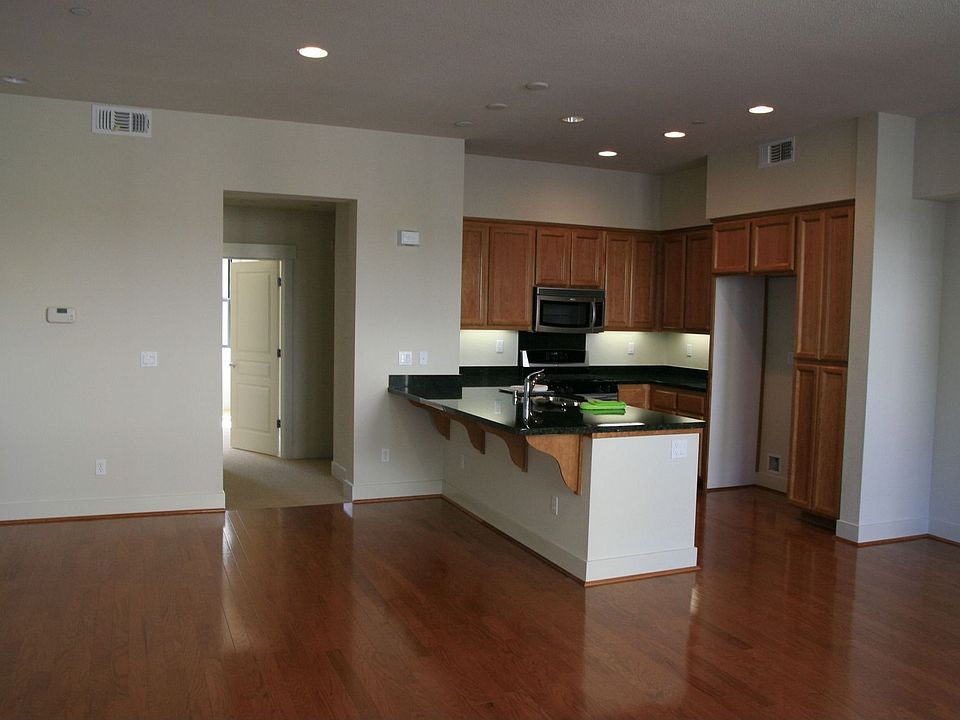 2nd image of 1157 66th St