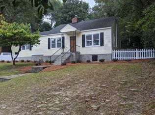 224 Oak St, Gloverville, SC 29828
