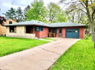 2325 4th St E, Stevens Pt, WI 54482