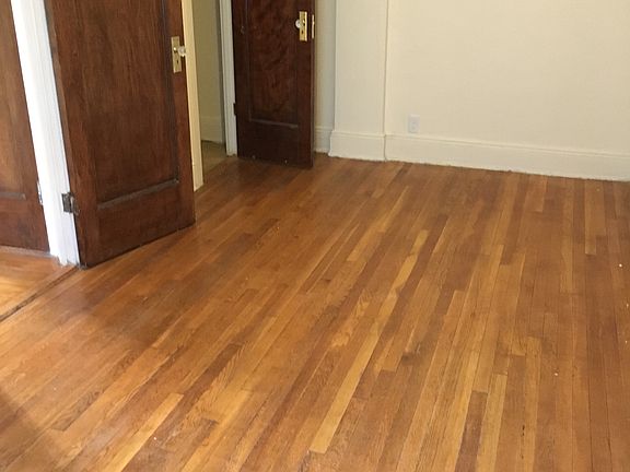 4th image of 2276 41st St APT 3A