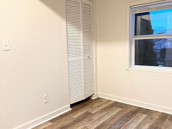 4th image of 1201 Everett Ave #3