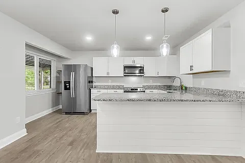 109 Camellia Rd — Photo 13