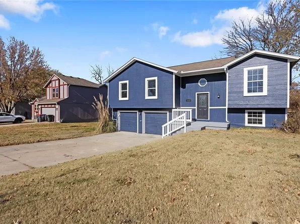 15528 Crestwood Dr, Basehor, KS 66007