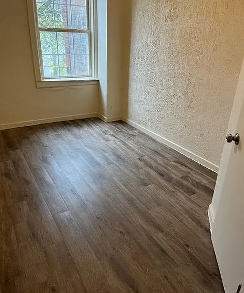312 Kelly Ave #3 — Photo 5