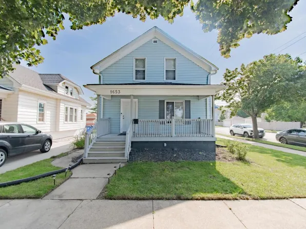 1653 Deane BOULEVARD, Racine, WI 53405