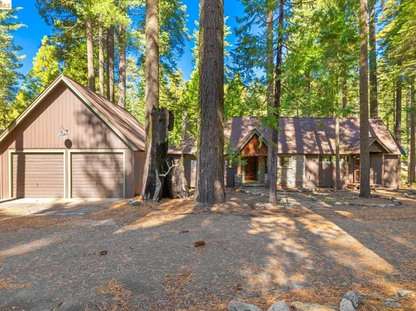 105 Pinecrest Lake Rd, Pinecrest, CA 95364