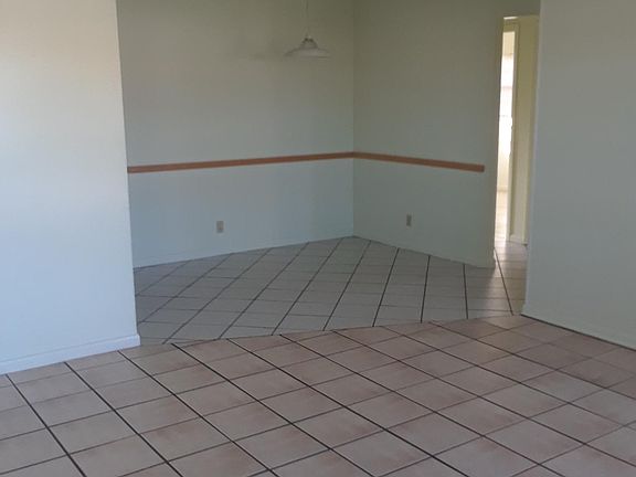 5th image of 3759 42nd Ave S #3759