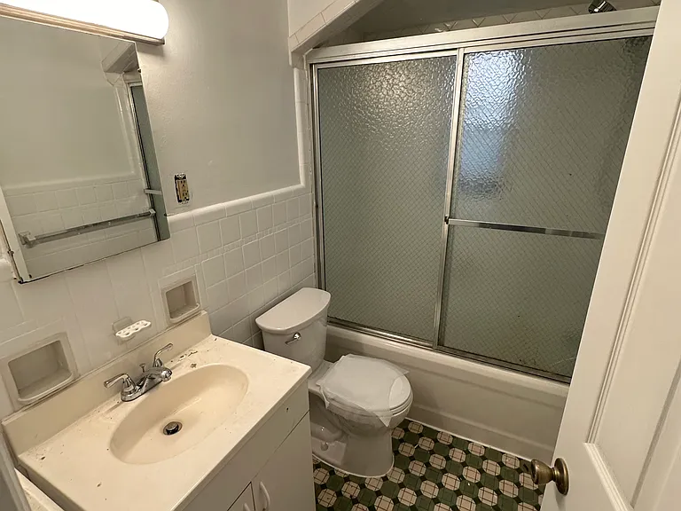 3952 Taylor Ave #1 — Photo 8