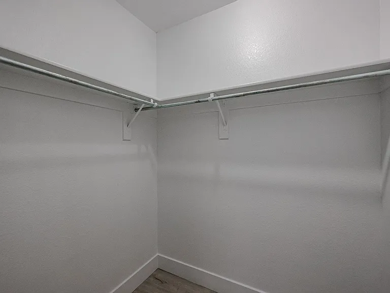 3385 E Longhorn Dr — Photo 27