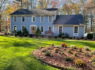 7 Blanchard Rd, Harvard, MA 01451