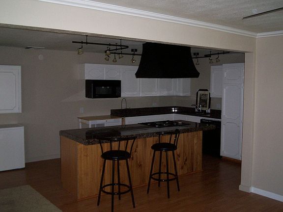 new kitchen 
