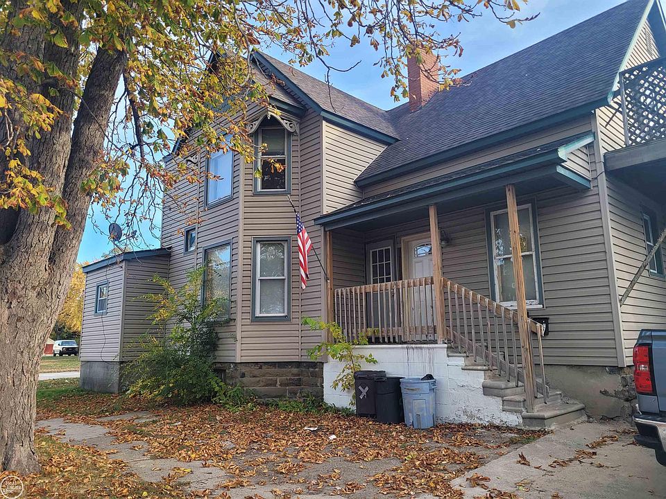 1801 10th St, Port Huron, MI 48060 MLS 50092211 Zillow