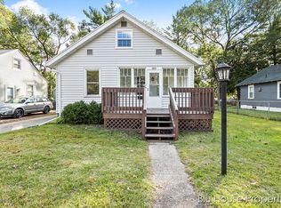 1233 James Ave, Muskegon, MI 49442