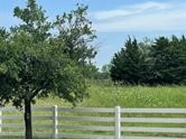 4 Saint James Aly, Sunnyvale, TX 75182