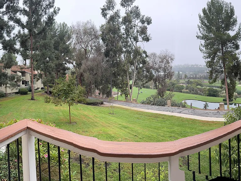 26571 Lucinda — Photo 33