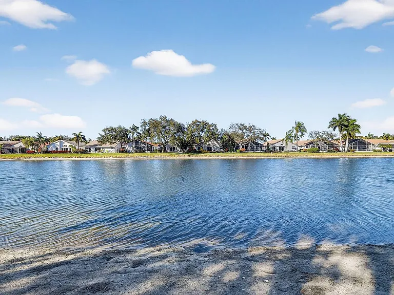 7891 Sailing Shores Ter — Photo 32