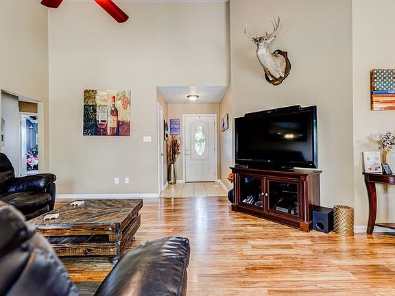 2nd image of 2501 Downing Dr