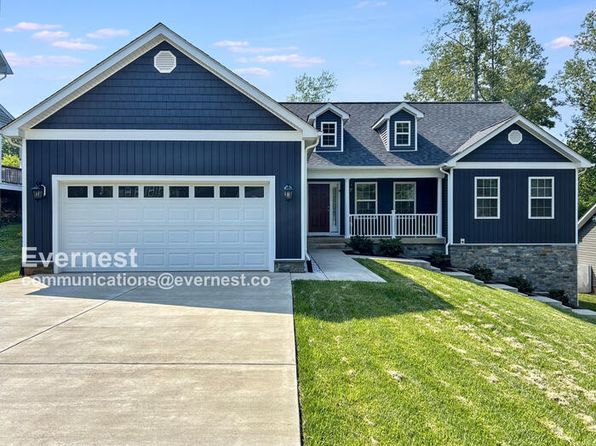 1518 Lakeview Pkwy