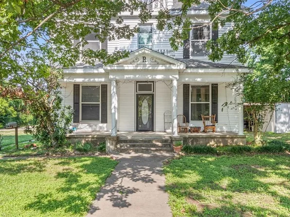 717 Walker St, Marlin, TX 76661