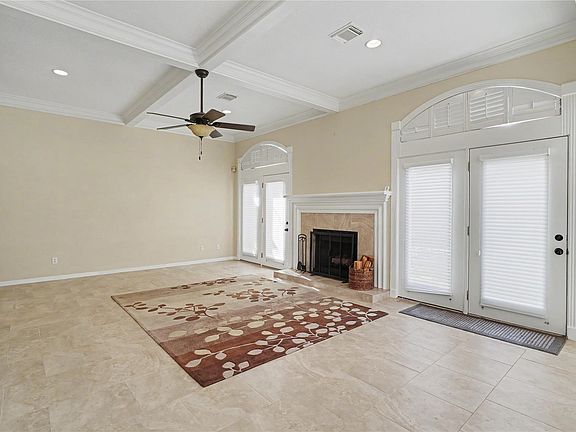 5th image of 2022 Park Grand Rd