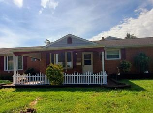 703 Marchman Rd, Philadelphia, PA 19115