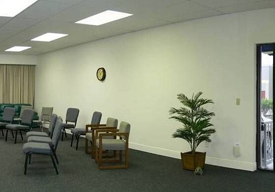 1st image of 205 S Magnolia Ave