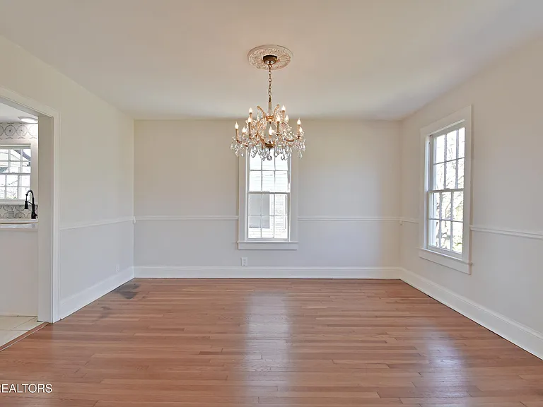 2622 Fairmont Blvd — Photo 6
