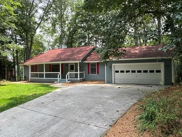 8010 Hickory Ct — Photo 4