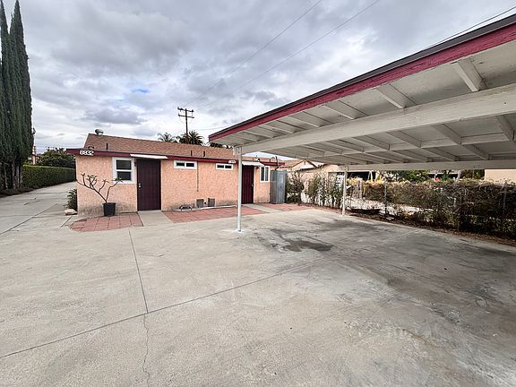 2nd image of 8832 Mission Dr