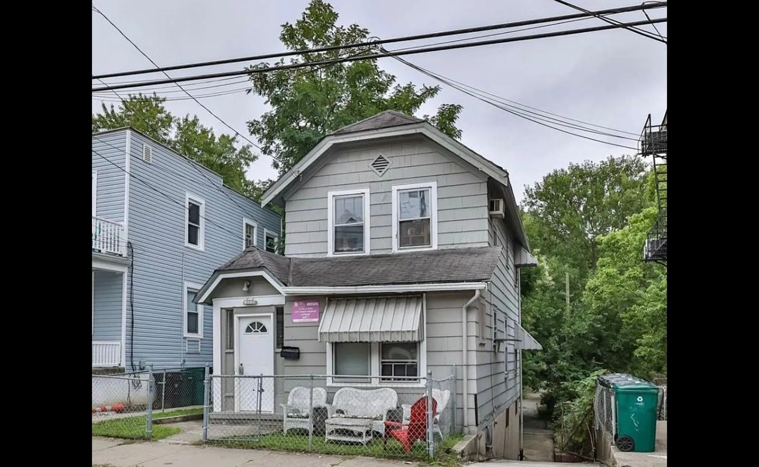 155 Warner St — Photo 1