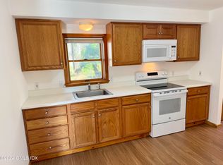 137 S Water St #1B, Greenwich, CT 06830