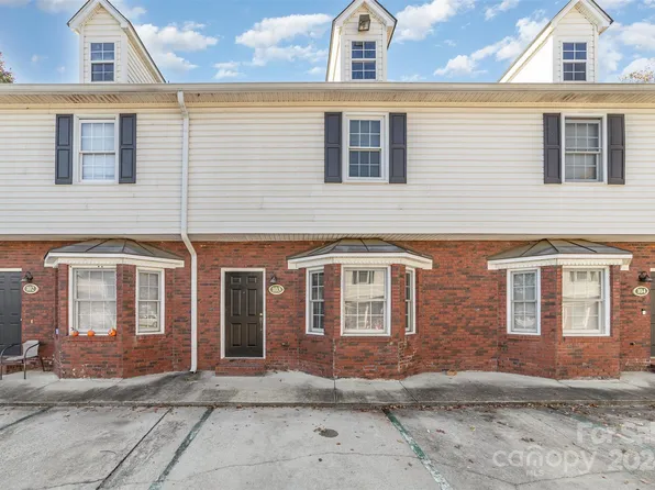 403 Wilson St N APT 103, York, SC 29730