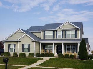 302 Trefoil, Savoy, IL 61874