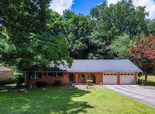 1199 Sharonton Dr, Stone Mountain, GA 30083