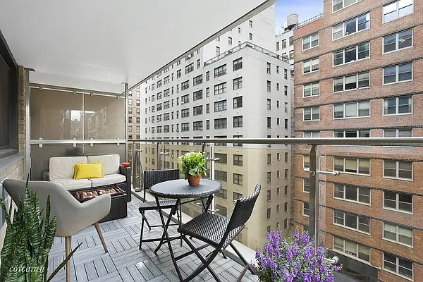 Sold by Corcoran | media 11