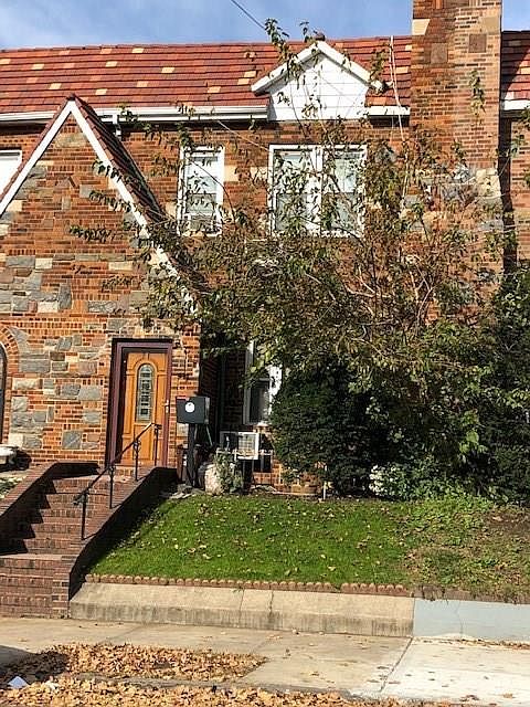 1st image of 8418 14th Ave