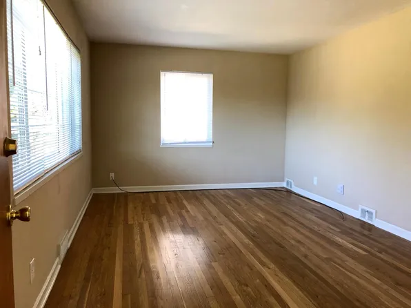 500 Lamont Dr APT 2, Dayton, OH 45429