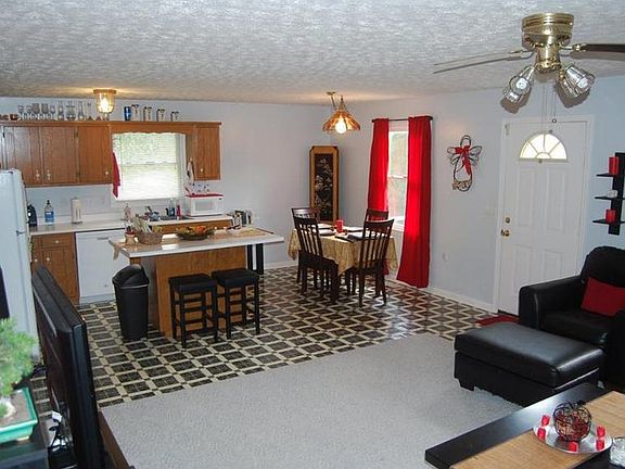 3rd image of 1671 Smith Grove Rd