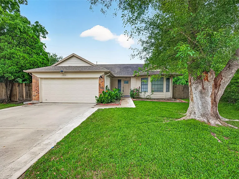 13318 Ascot Glen Ln — Photo 4