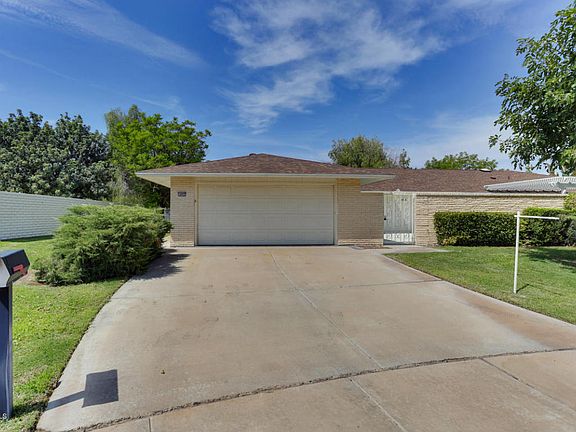 3rd image of 18802 N Lakeforest Dr
