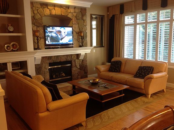 3rd image of 7013 Eagle Lake Dr