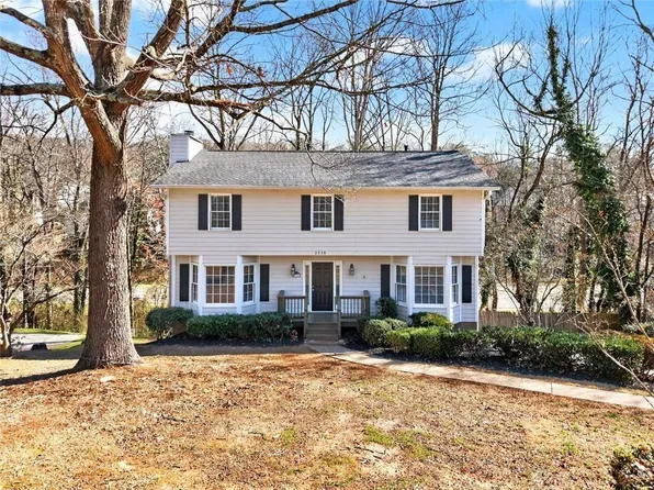 3338 Devaughn Dr, Marietta, GA 30066