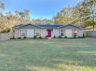 8001 Grand Oaks Dr, Theodore, AL 36582