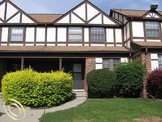 1st image of 28651 Regent Ct N #1