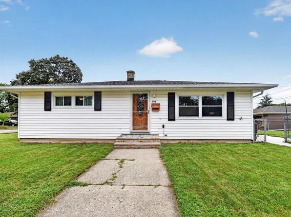 2318 32nd STREET, Kenosha, WI 53140