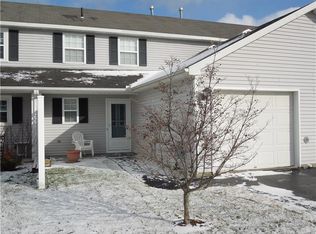 83 Marsdale Ct, Selkirk, NY 12158