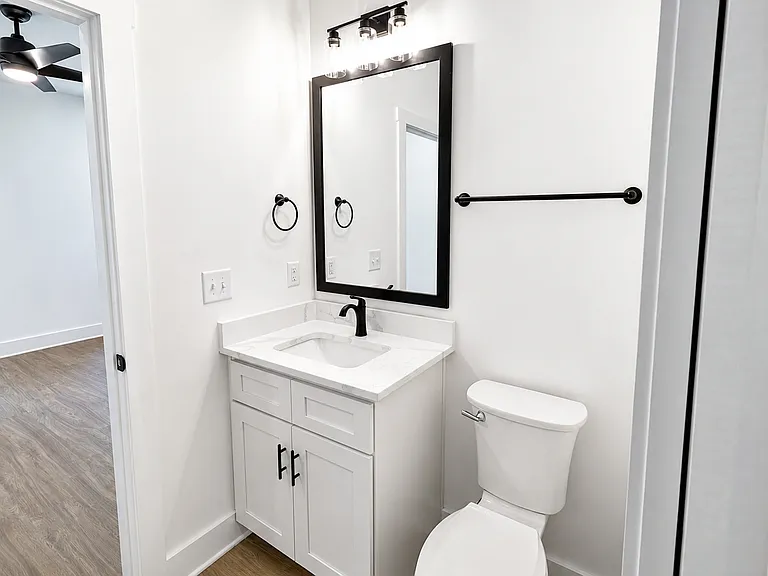 216 E Phifer St — Photo 12