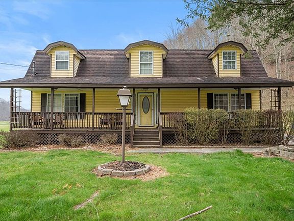 2nd image of 12580 Mud Fork Rd