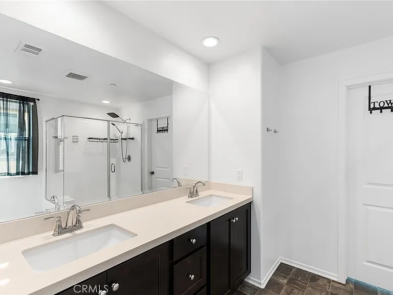 29587 Winterstorm Ct — Photo 24